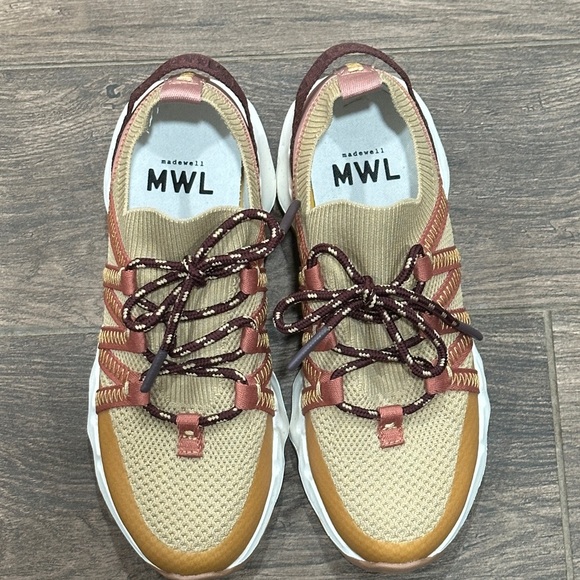Madewell Tan and Pink Sneakers - Picture 4 of 10